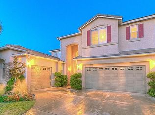 1805 N Pistachio Ave, Clovis, CA 93619