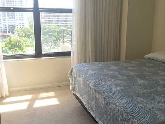 Master w/water and city view