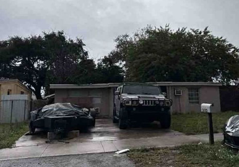 1st image of 5820 Mayo St