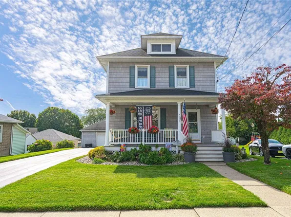 420 Bank St, Nazareth, PA 18064