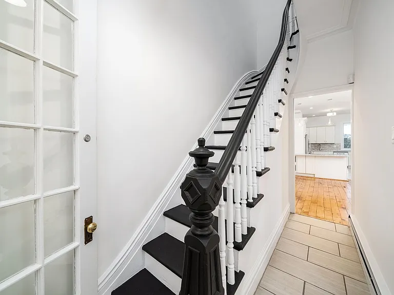 28 Jones St — Photo 9