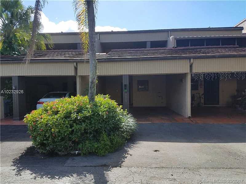 2nd image of 3809 Estepona Ave #12D3
