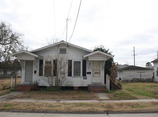 1402 Pine St, Lake charles, LA 70601