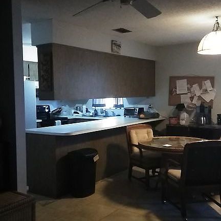 4th image of 102 Hester Ave