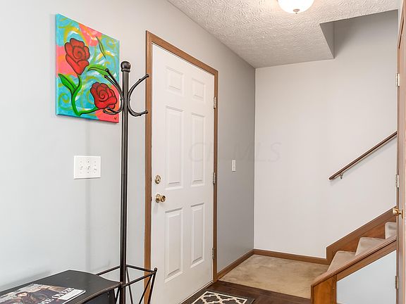2nd image of 8238 Creekstone Ln