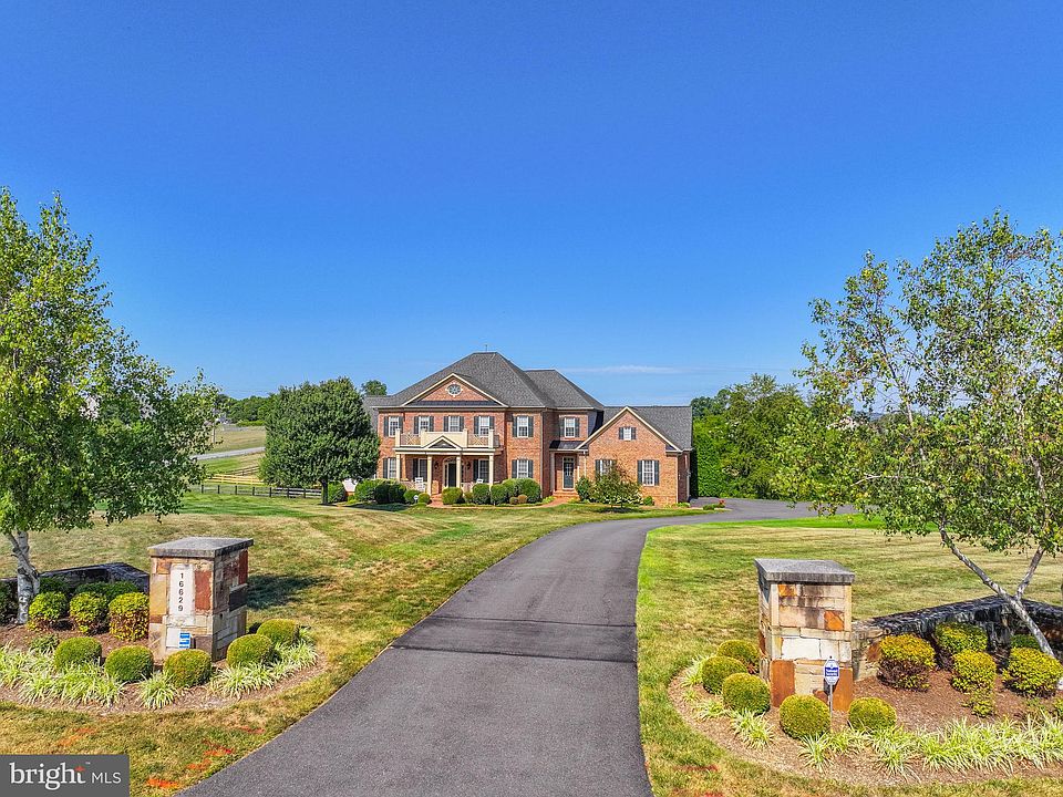 16629 Swanbourne Dr, Hamilton, VA 20158 Zillow