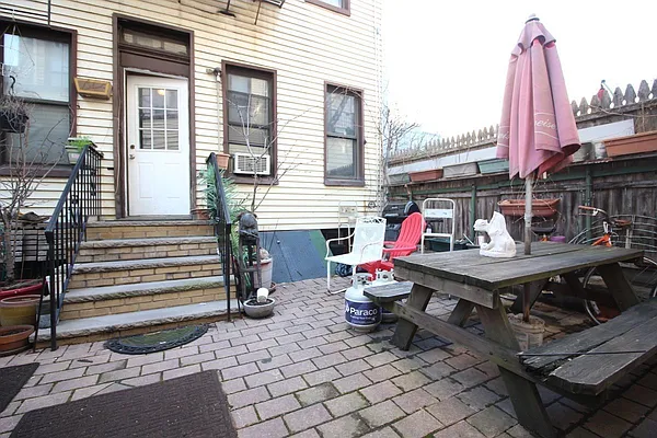 Rented by Bedford 6 Real Estate | media 20