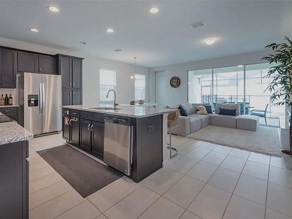 3rd image of 1588 Carey Palm Cir