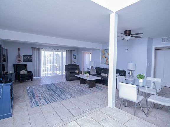 4th image of 35528 Calle San Carlos