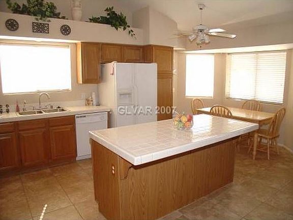 5th image of 4109 Tea Garden Dr