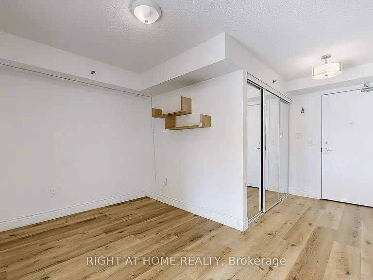 760 Sheppard Ave W #212 — Photo 28