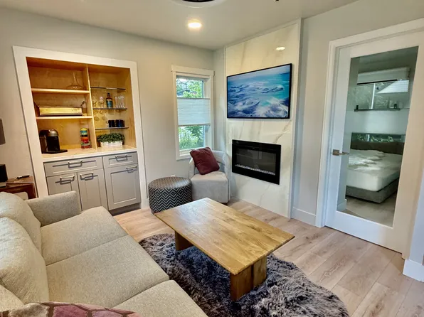 2113 Walnut St, Boulder, CO