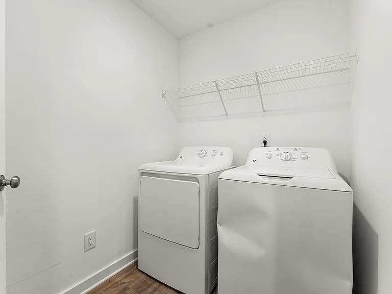 5899 Tyndall Pl — Photo 17