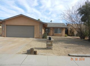 8825 N 50th Dr, Glendale, AZ 85302