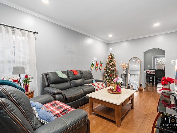 3rd image of 5404 S 72nd Ct