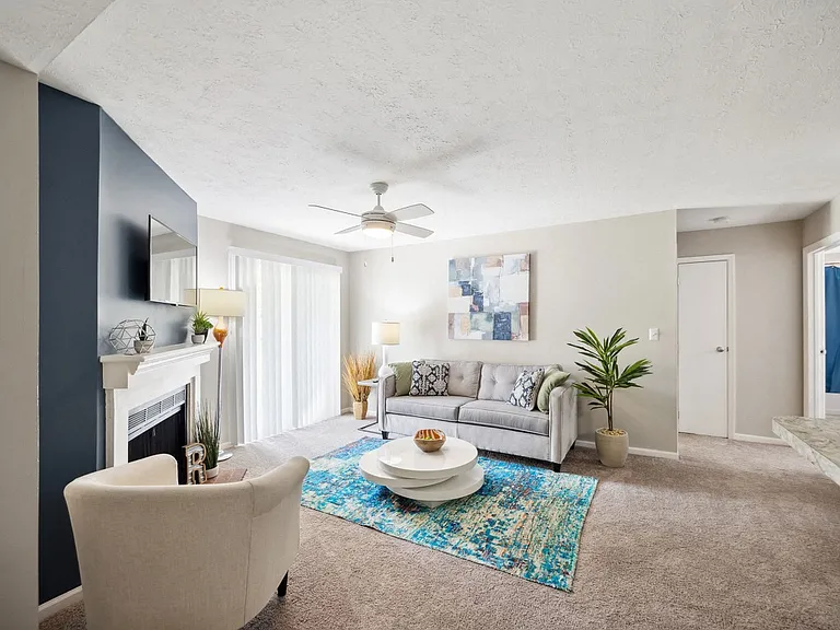 River Oak Apartments — Photo 14