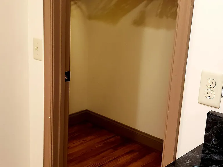 868 Longshot Ln — Photo 9