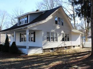 9 Barr St, Worcester, MA 01602