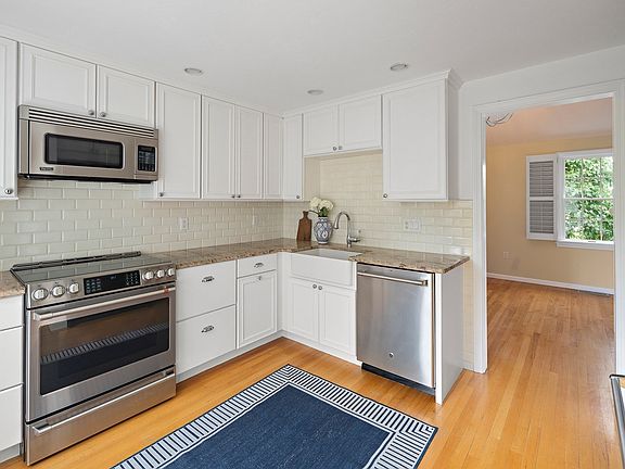 3rd image of 116 Thistle Patch Way Unit 116