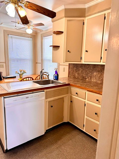 1st image of 15 Church St #2