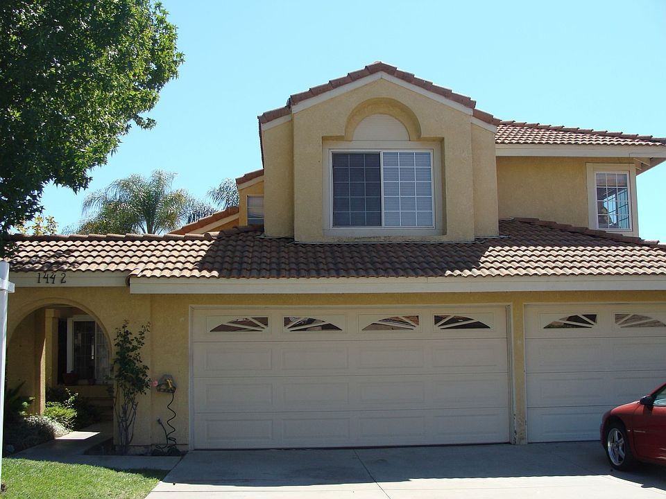 1st image of 1442 Carissa St