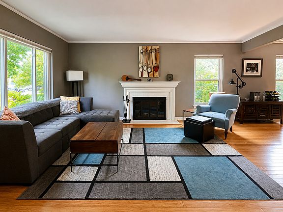 5th image of 2021 Grant St