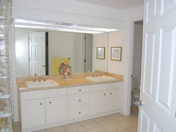 Master Bath 1
