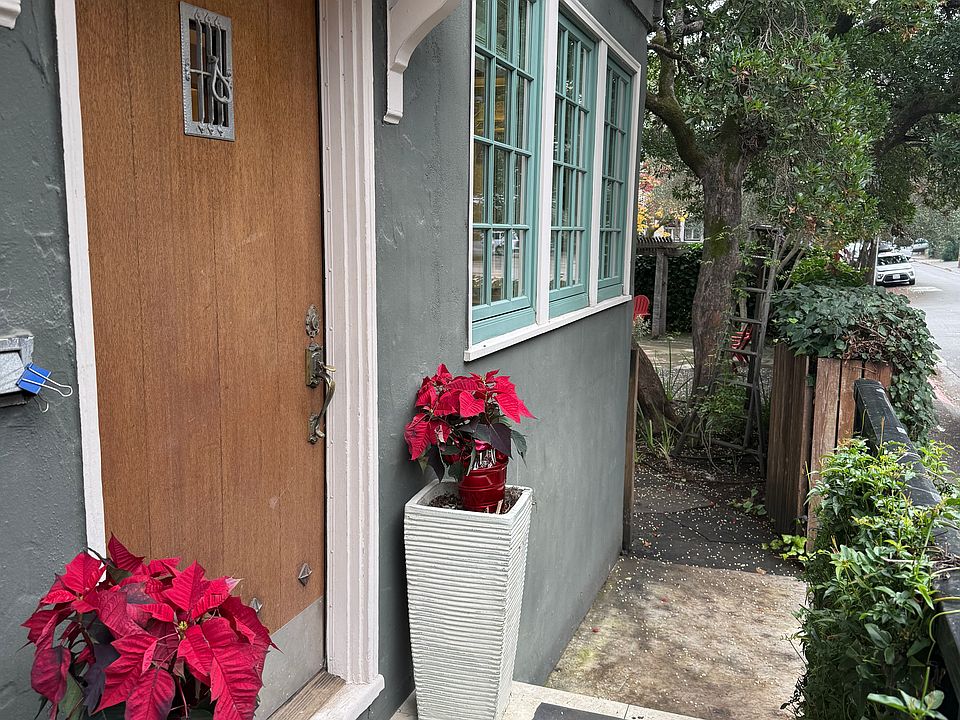 1st image of 196 Tunstead Ave