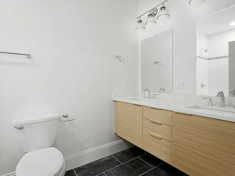 21 Glen Rd #11 — Photo 9