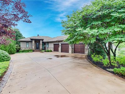 16313 Turnberry, Village Of Loch Lloyd, MO, 64012