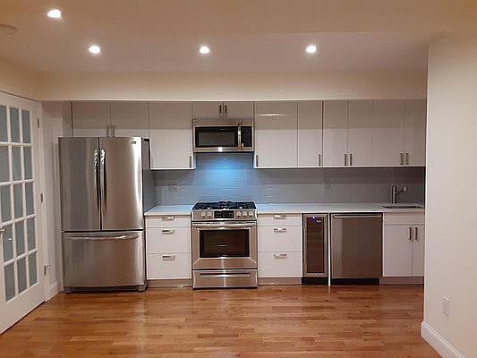 1st image of 306 E 49th St APT 2B