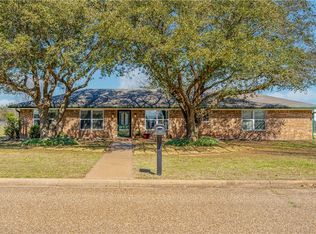 170 Lazy Acres Dr, Woodway, TX 76712
