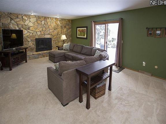 4th image of 4050 Saw Mill Cir