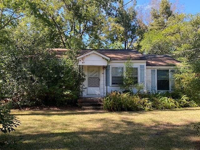 1002 Madison Ave, Tifton, GA 31794 | Zillow