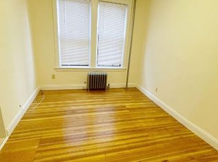 32-72 30th St #FRT1, Astoria, NY 11106