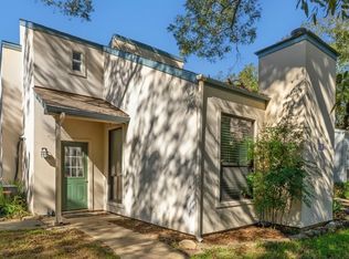 10 Townhouse Cir, Wimberley, TX 78676