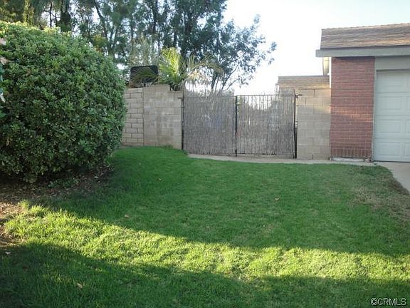 3rd image of 2438 Emerson Cir