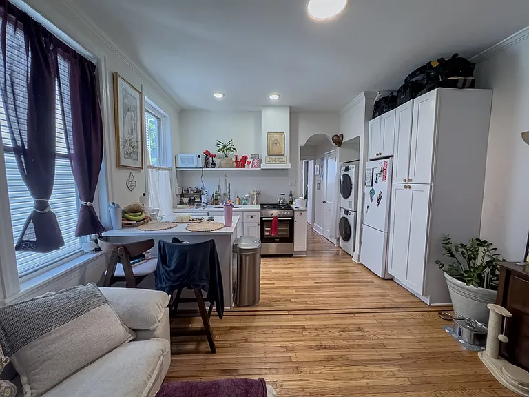 1223 N Franklin St #2R — Photo 1