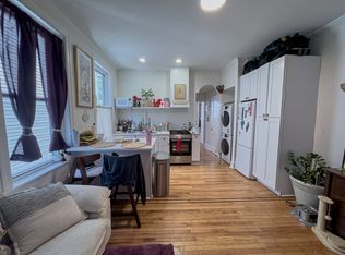 1223 N Franklin St APT 2R, Philadelphia, PA 19122