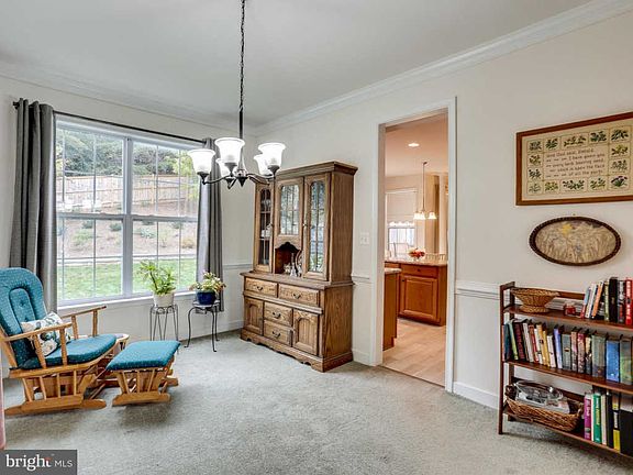 5th image of 5087 Kapp Ln