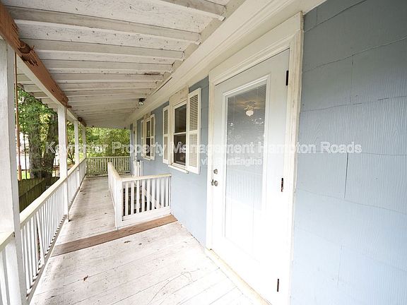 3rd image of 1303 Tallwood St Unit A