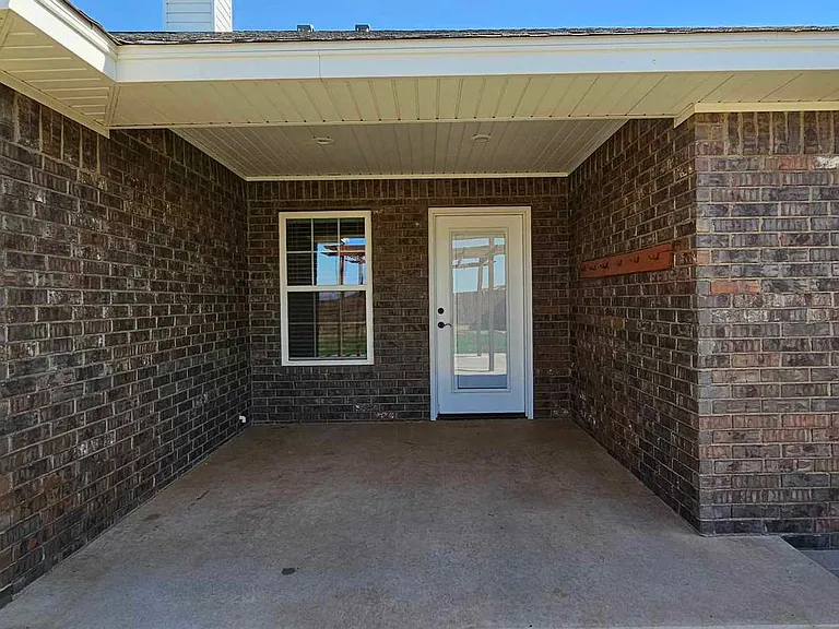 2320 Flagstone Dr — Photo 34