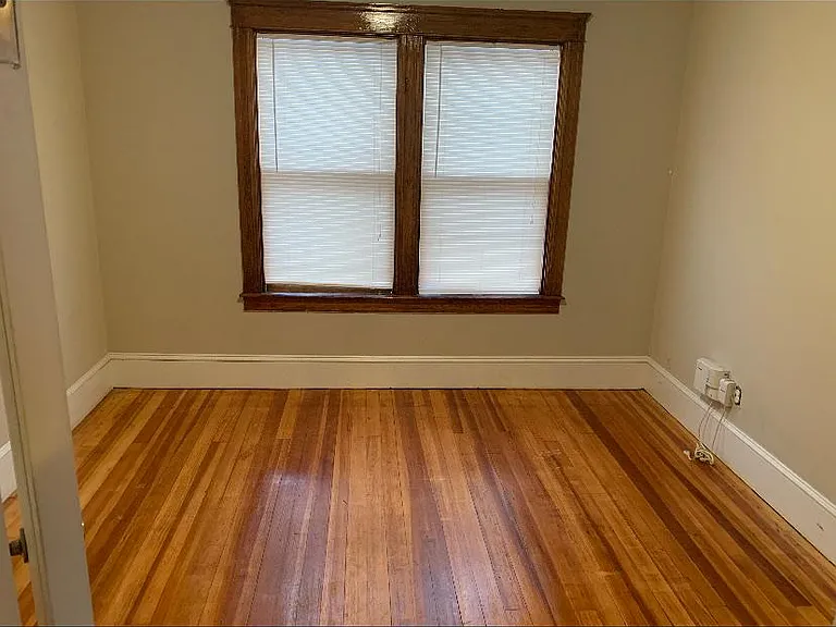 54 Bloomfield St #2 — Photo 7