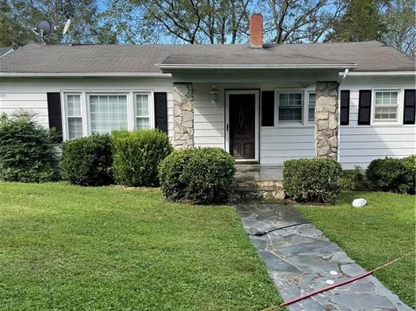 191 Circle St, Millers Creek, NC 28651