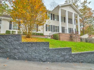 105 Silkwood Ct, Johnson City, TN 37615
