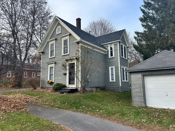 40 Kossuth Street, Bangor, ME 04401
