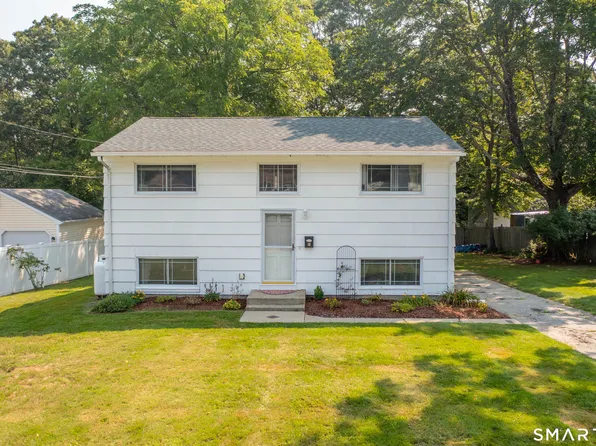 57 Nantucket Drive, Groton, CT 06355
