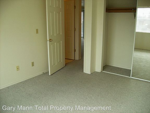 4th image of 2900 W Marina Dr APT 212