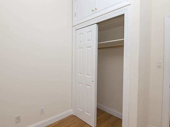 3rd image of 32-59 33rd St #B2