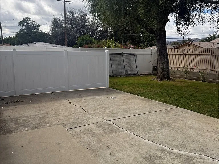 22149 Welby Way — Photo 15